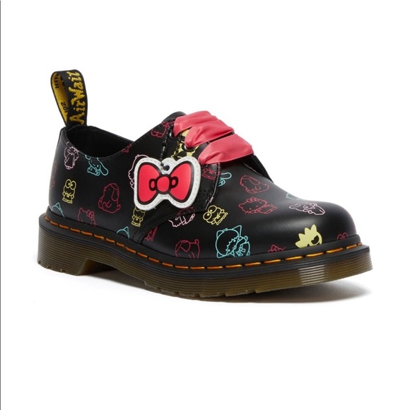 Dr. Martens | Shoes | Dr Martens Hello 